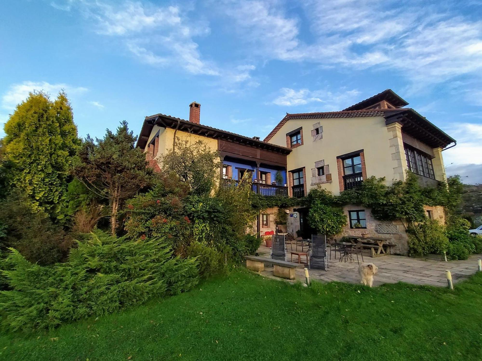 Heredad De La Cueste Llenín Buitenkant foto