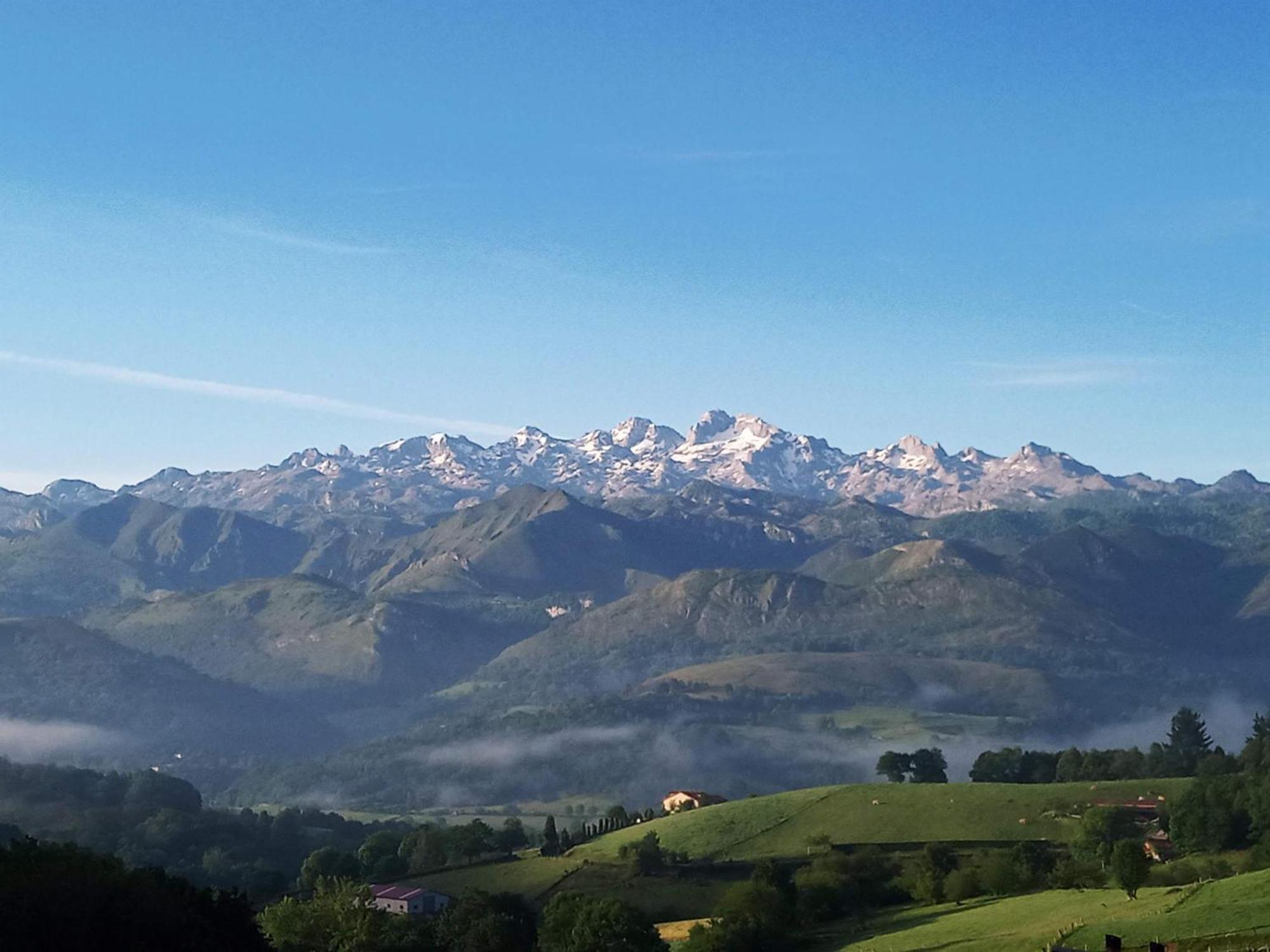 Heredad De La Cueste Llenín Buitenkant foto